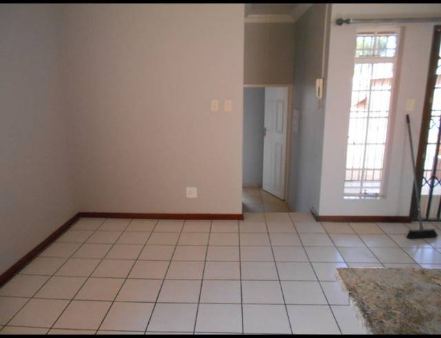 3 BEDROOM TOWNHOUSE SOLD IN AMANDASIG